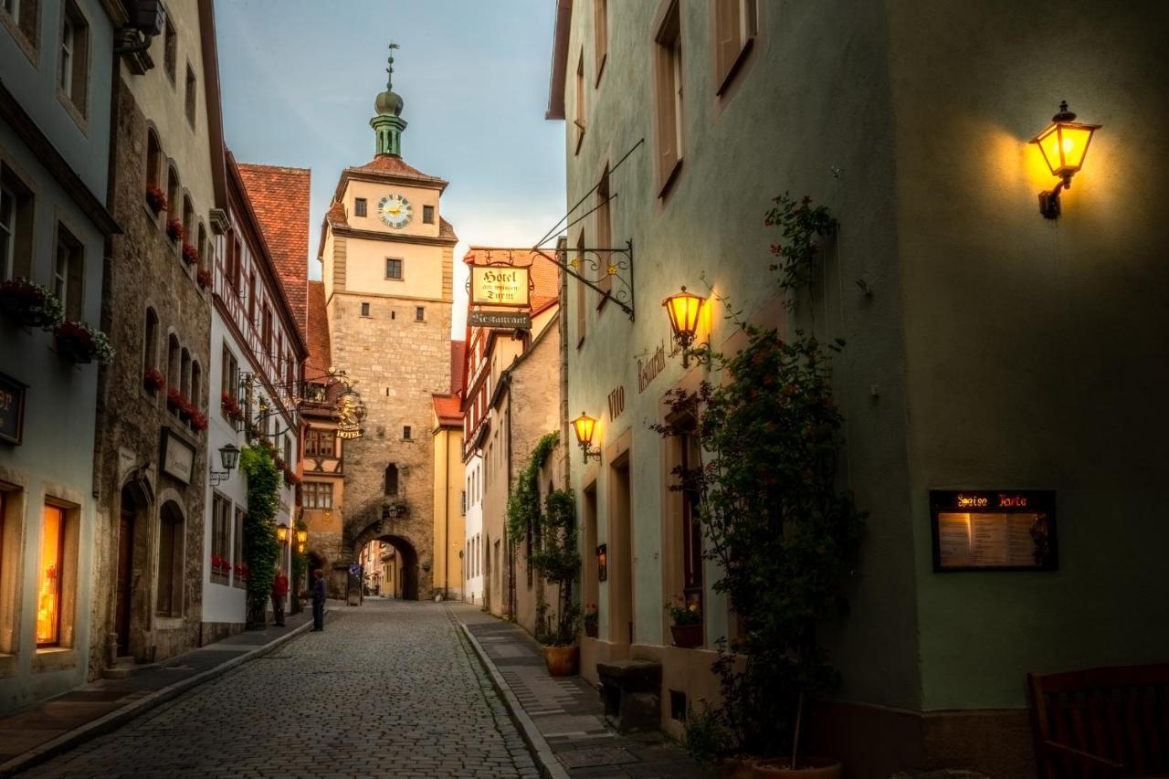 Gaestehaus Am Weissen Turm Rothenburg ob der Tauber Kültér fotó