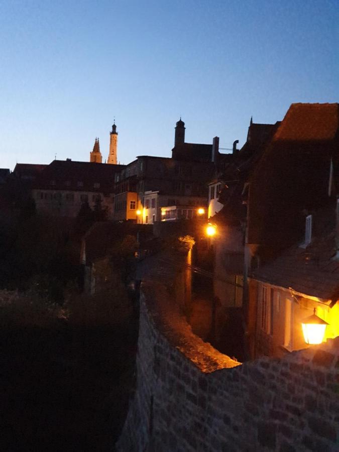 Gaestehaus Am Weissen Turm Rothenburg ob der Tauber Kültér fotó