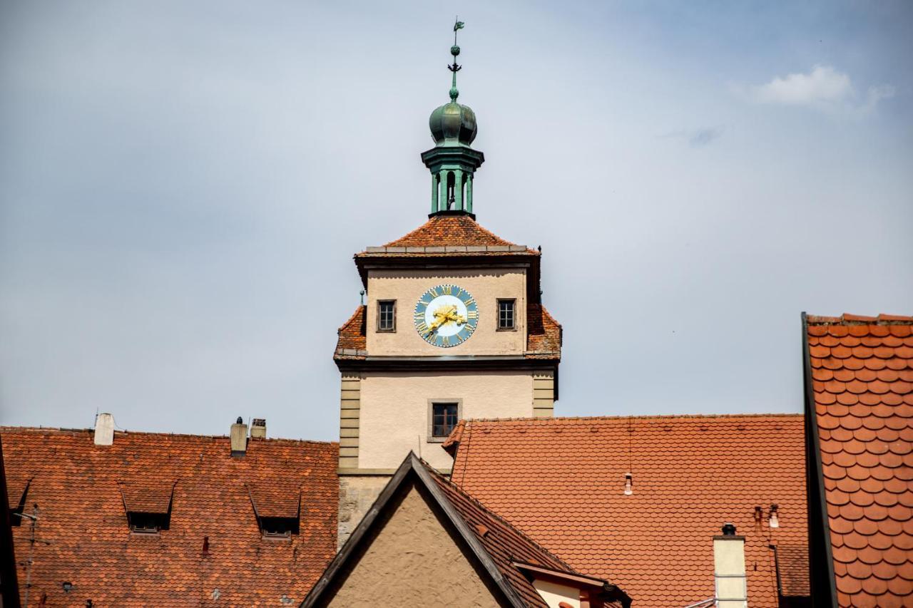 Gaestehaus Am Weissen Turm Rothenburg ob der Tauber Kültér fotó